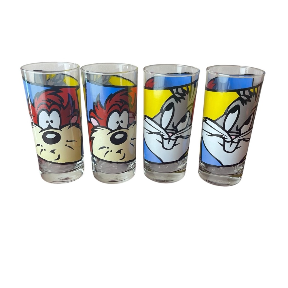 Set of 4 Looney Tunes Drinking Glasses